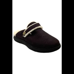CLOUDSTEPPERS Women's by Clarks Breeze Cross Athleisure Mule Purple - Wide